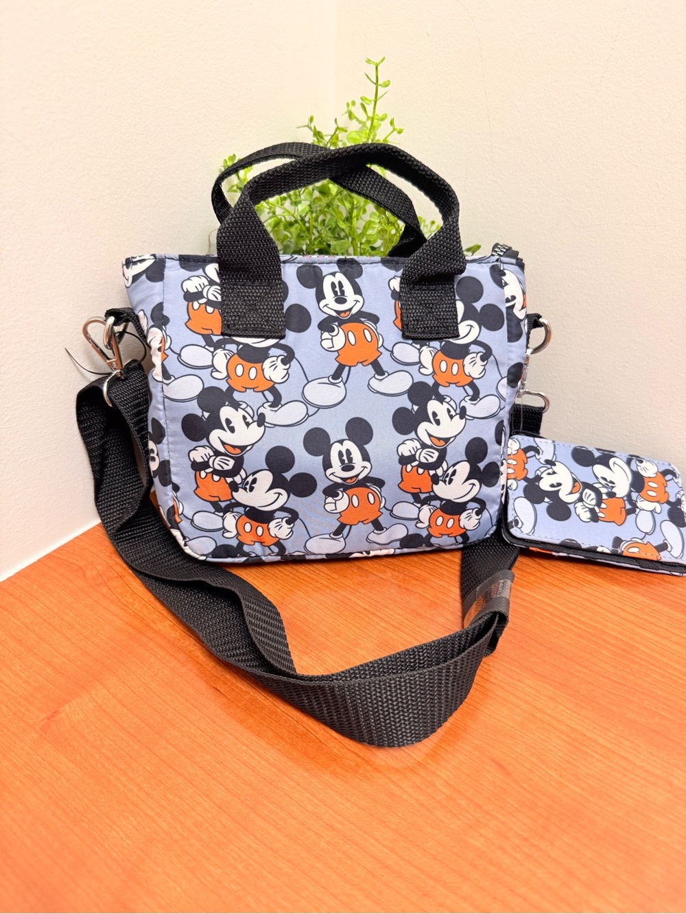 Disney Minnie Mouse Crossbody Mini Tote Purse & Wallet Set Blue NWOT